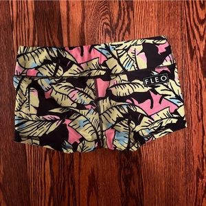 FLEO Original 2.5inch inseam Size Medium